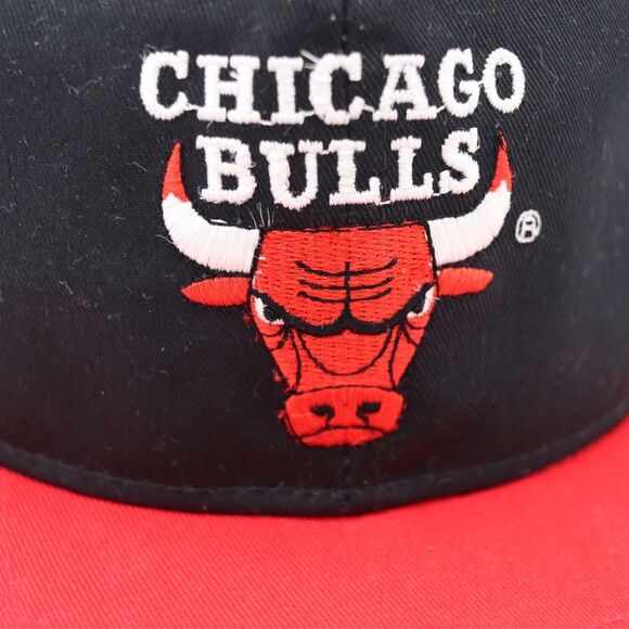 G.C.C. Vintage Chicago Bulls Y2K Snap back Hat Cap NBA OS - Picture 2 of 10